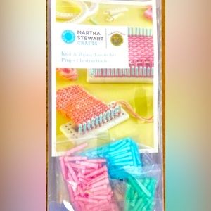 Martha Stewart’s line brand knit weave